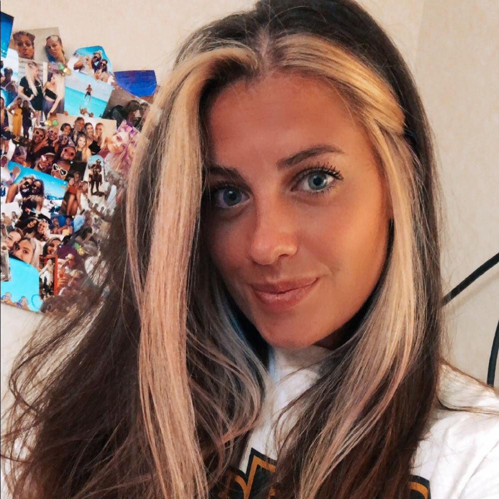 Meet your Posher, Jenna